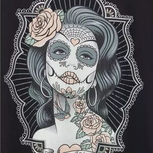Torrid Tee Sugar Skull Muerta Corazon Graphic